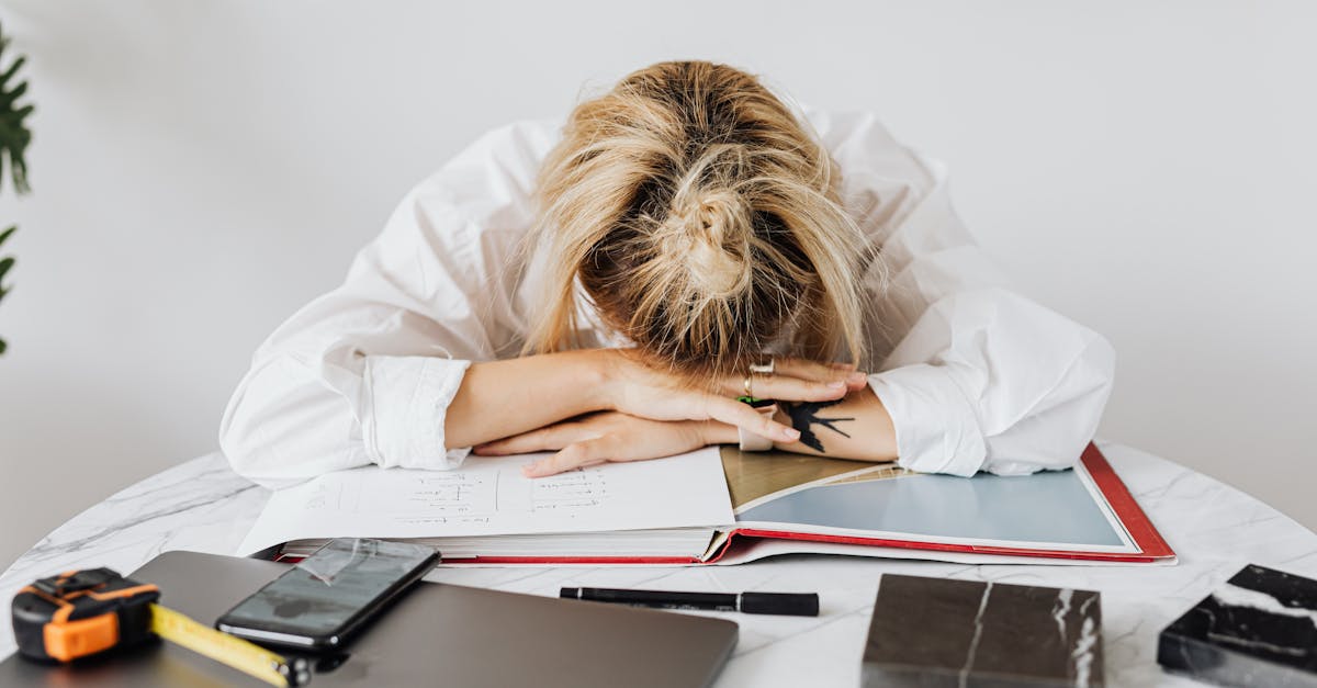 découvrez des techniques efficaces de gestion du stress pour retrouver sérénité et équilibre au quotidien. apprenez à maîtriser vos émotions et à améliorer votre bien-être grâce à des conseils pratiques et des stratégies éprouvées.