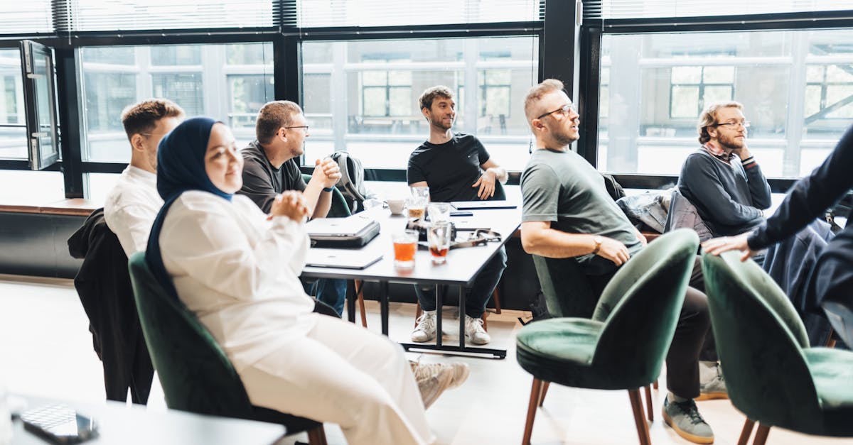 découvrez des stratégies de diversification efficaces pour optimiser votre portefeuille d'investissement. apprenez à réduire les risques et à maximiser les rendements grâce à des approches variées adaptées à vos objectifs financiers. explorez les meilleures pratiques et astuces pour diversifier vos actifs en toute confiance.