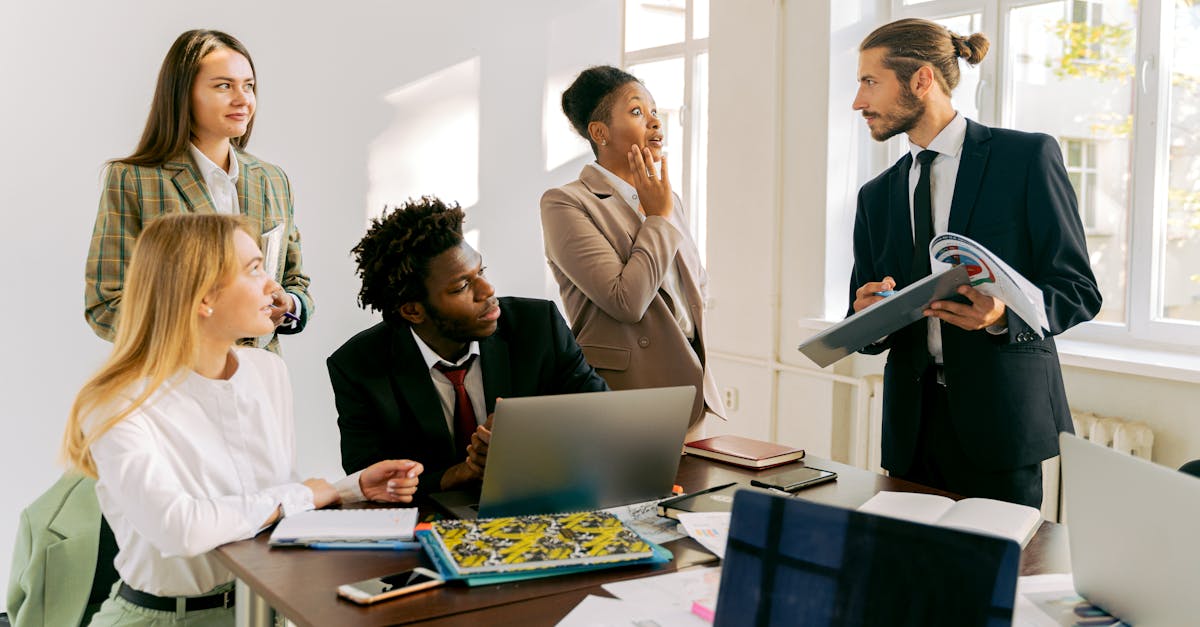 découvrez les forces et faiblesses de votre entreprise pour optimiser votre stratégie commerciale. identifiez les atouts à valoriser et les points à améliorer afin de garantir une croissance durable et un avantage concurrentiel.