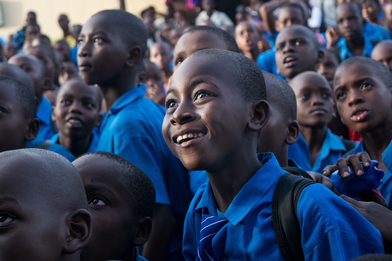 découvrez un modèle éducatif innovant qui favorise l'apprentissage actif, la collaboration et le développement de compétences essentielles pour l'avenir. explorez des approches pédagogiques adaptées aux besoins des étudiants d'aujourd'hui.