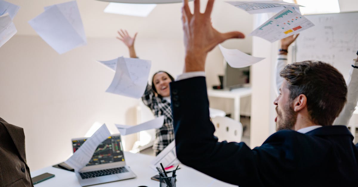 découvrez comment définir et atteindre votre marché cible pour maximiser l'impact de vos stratégies marketing. apprenez les meilleures pratiques pour analyser les besoins et comportements de vos clients potentiels.