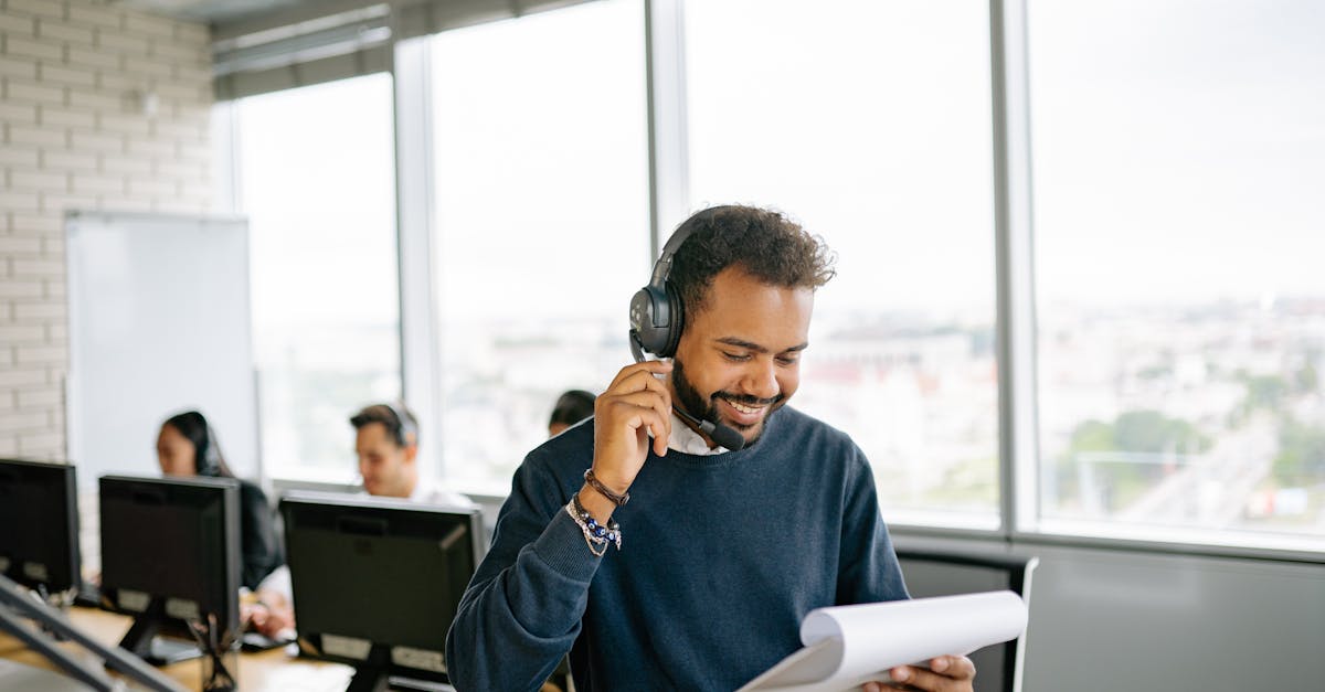 découvrez l'importance des retours clients pour améliorer vos produits et services. explorez comment recueillir et analyser les avis clients afin de renforcer la satisfaction et la fidélité de votre clientèle.