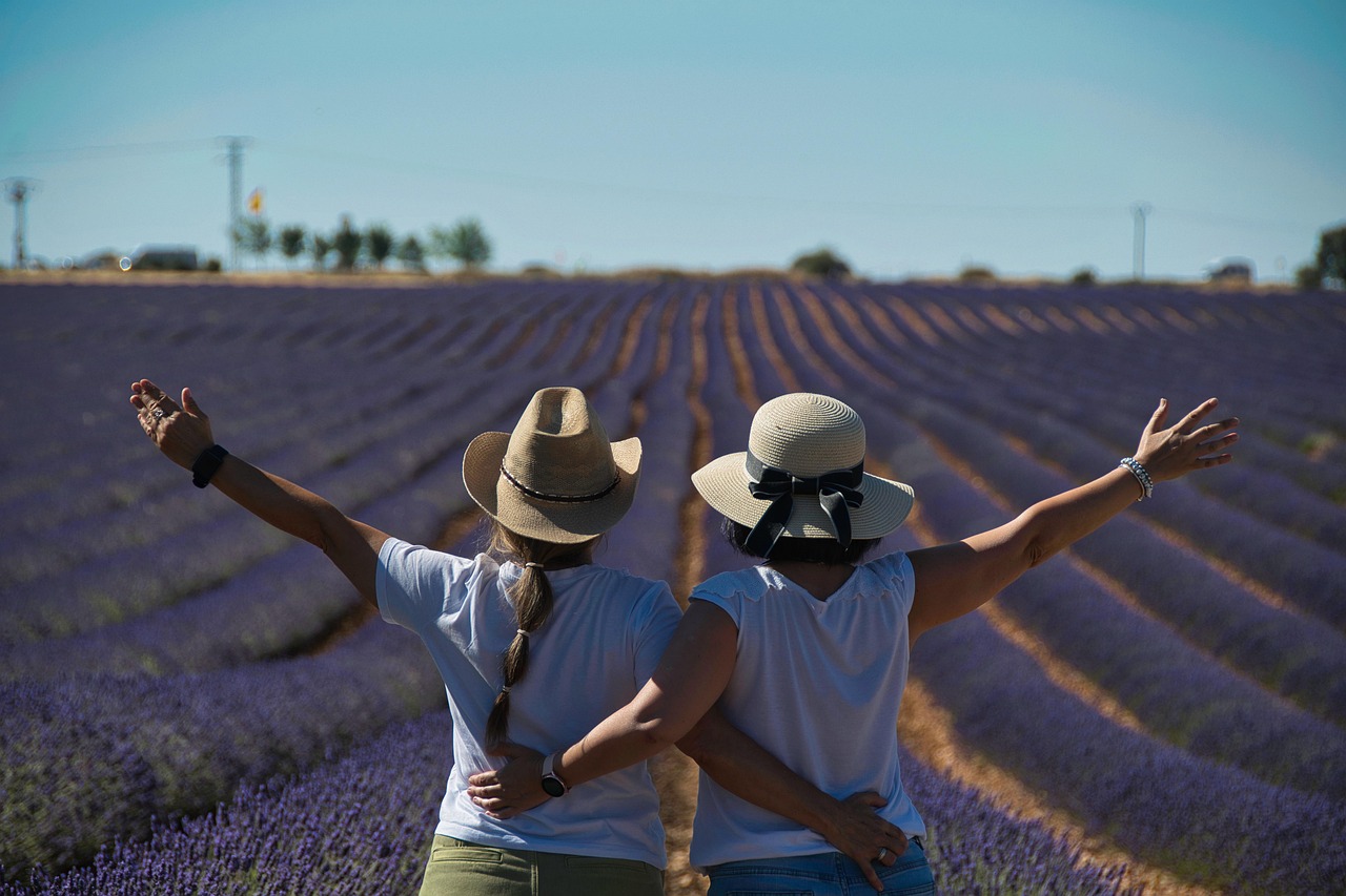 découvrez l'entrepreneuriat féminin : ressources, conseils et histoires inspirantes pour encourager et soutenir les femmes entrepreneures.