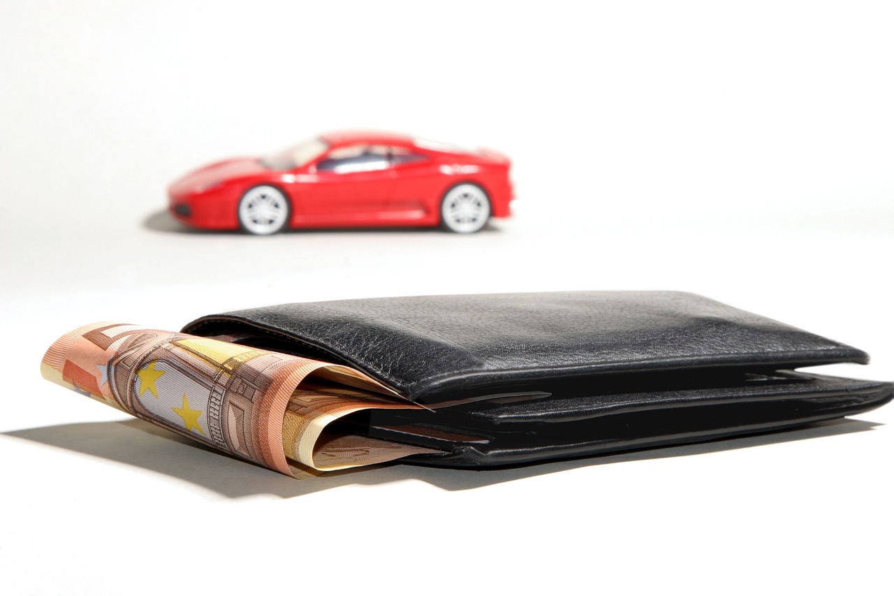 L’État renforce les partenariats avec les banques pour optimiser le financement des jeunes entrepreneurs