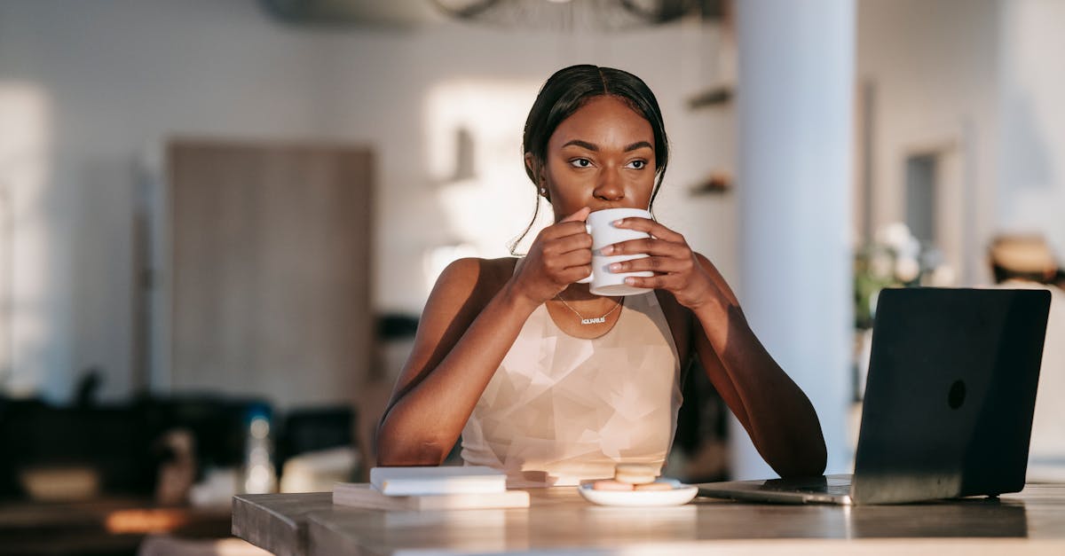 Histoire d’entrepreneur : le parcours inspirant d’un créateur à succès