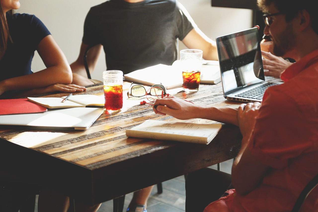 Comité d’entreprise arc : horaires d’ouverture et contacts en 2025